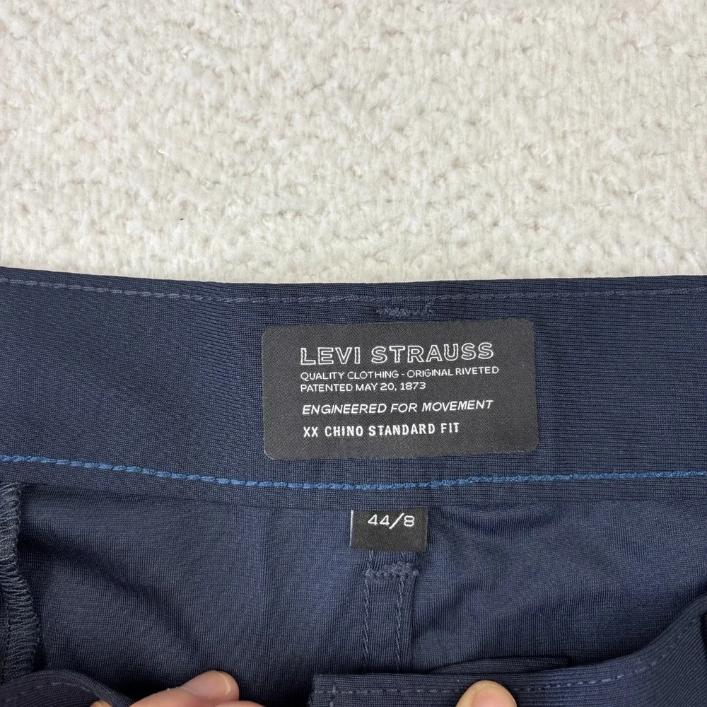 NEW LEVIS 'XX Chino Tech Shorts' Mens 44 Navy Blue Stretch Lightweight 7.5